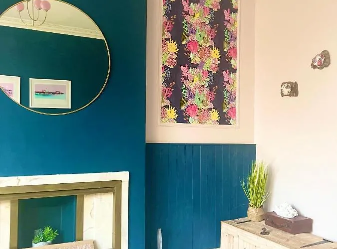 Seaside Seashell Suite